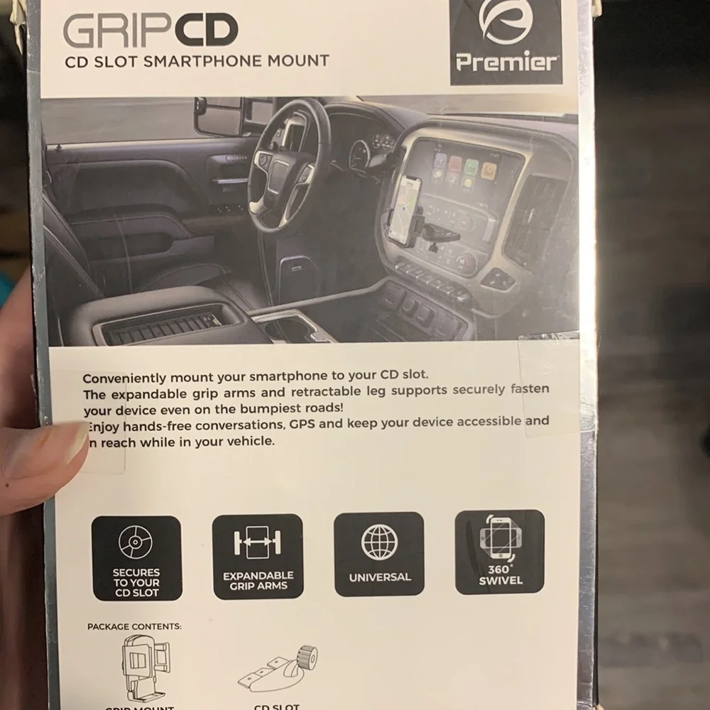 5/$25 NIB Phone mount for car